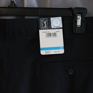 PGA Tour Men’s Clubhouse Shorts Black Golf Size 36 NEW